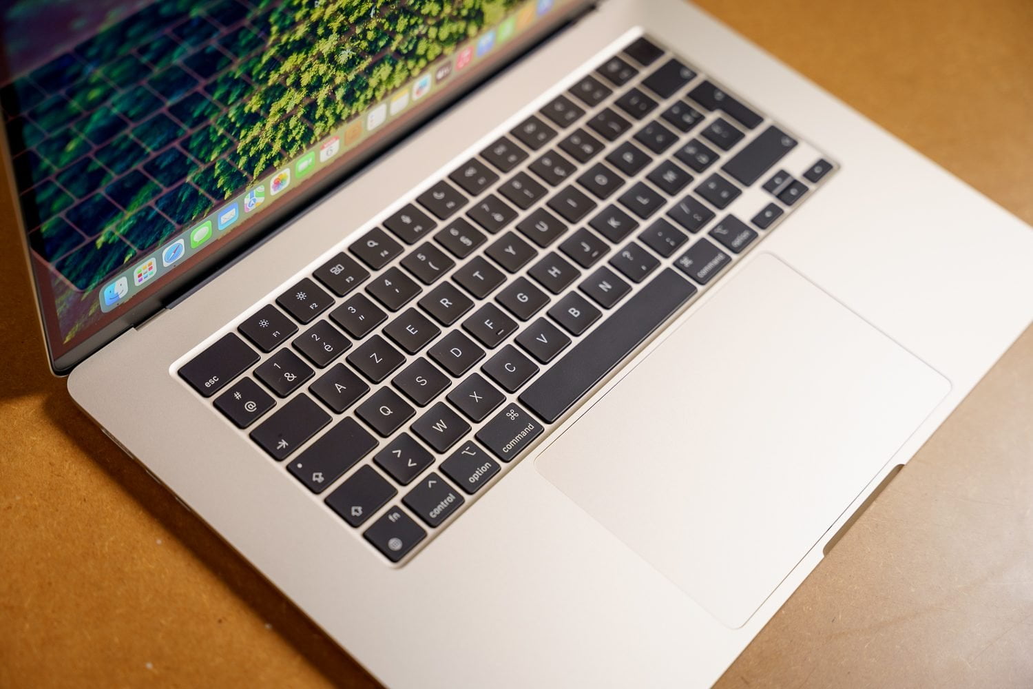 Le malware Cthulhu Stealer vole les données confidentielles sur Mac Apple MacBook Air 15 M3 2024 2 DSC00081