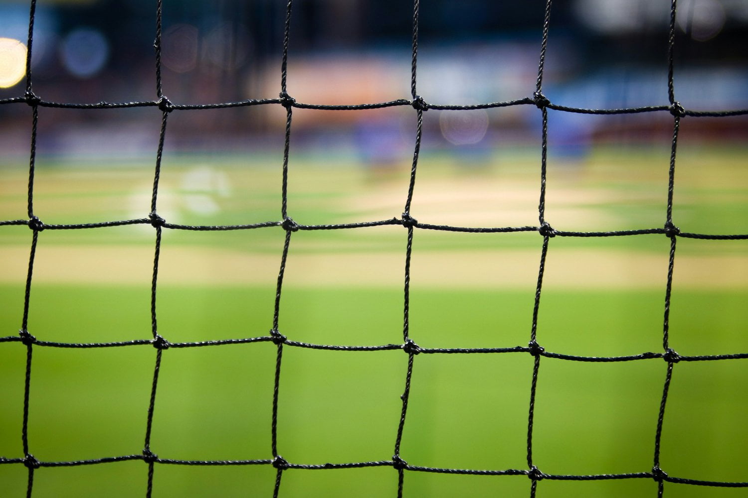 Bientôt un Pass à 10 € pour suivre les coupes d'Europe de foot ? football