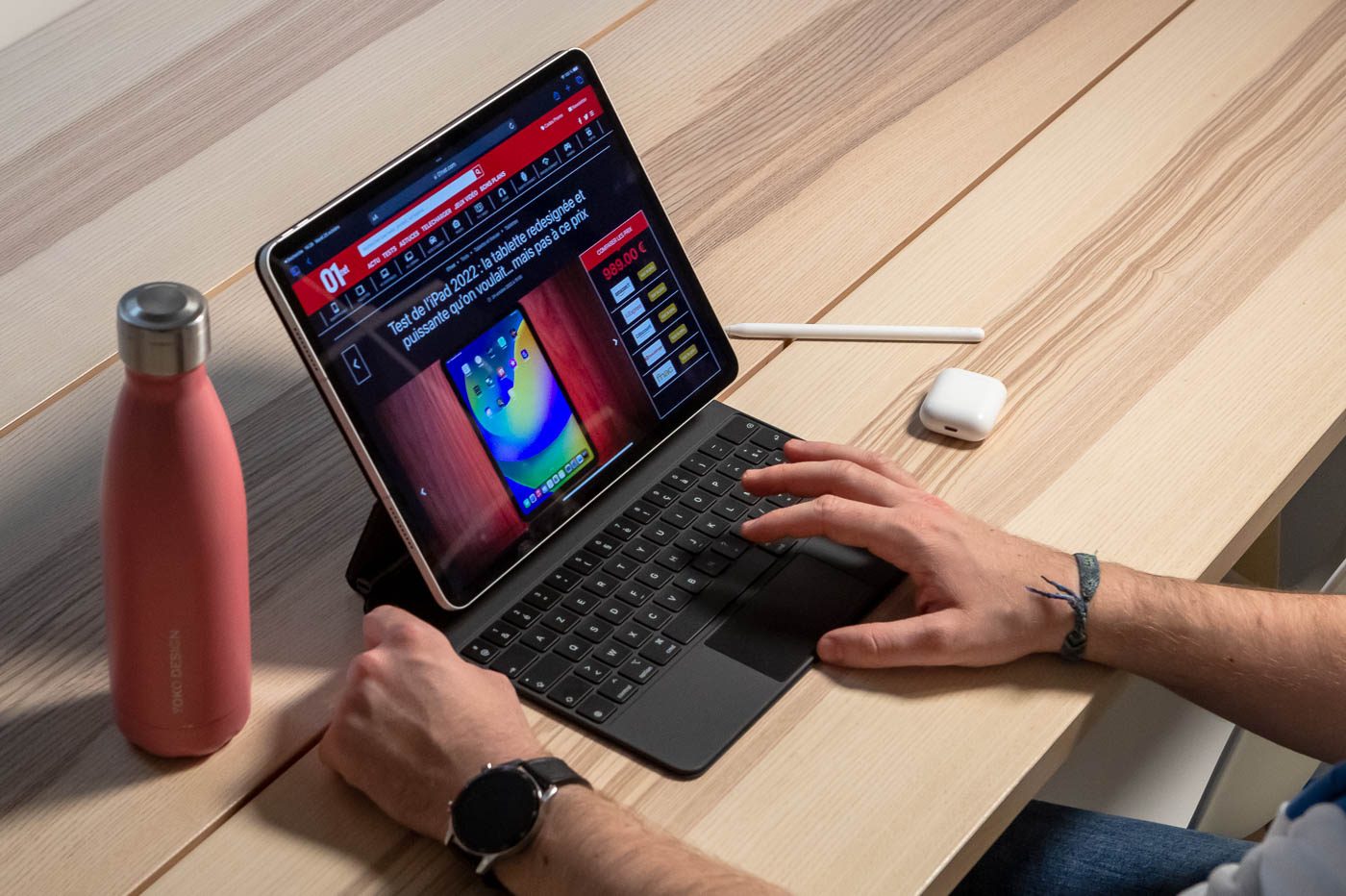 Apple IPad Pro 12.9 Pouces 2022 00