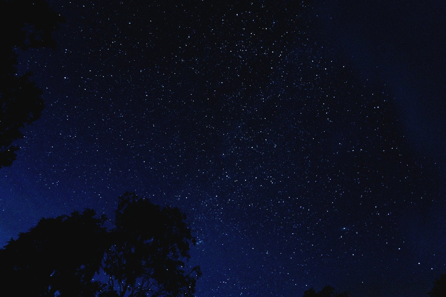 Les 4 applications pour observer les étoiles et le ciel sur Android, iPhone et iPad application observer ciel etoile