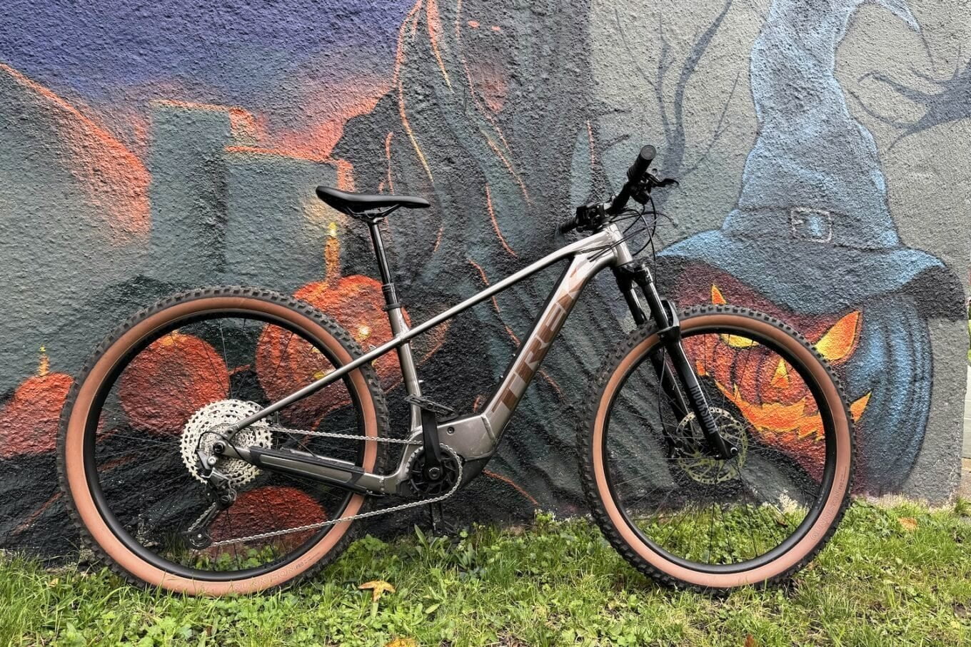 Quels modèles choisir en 2024 velo electrique trek marlin plus 8