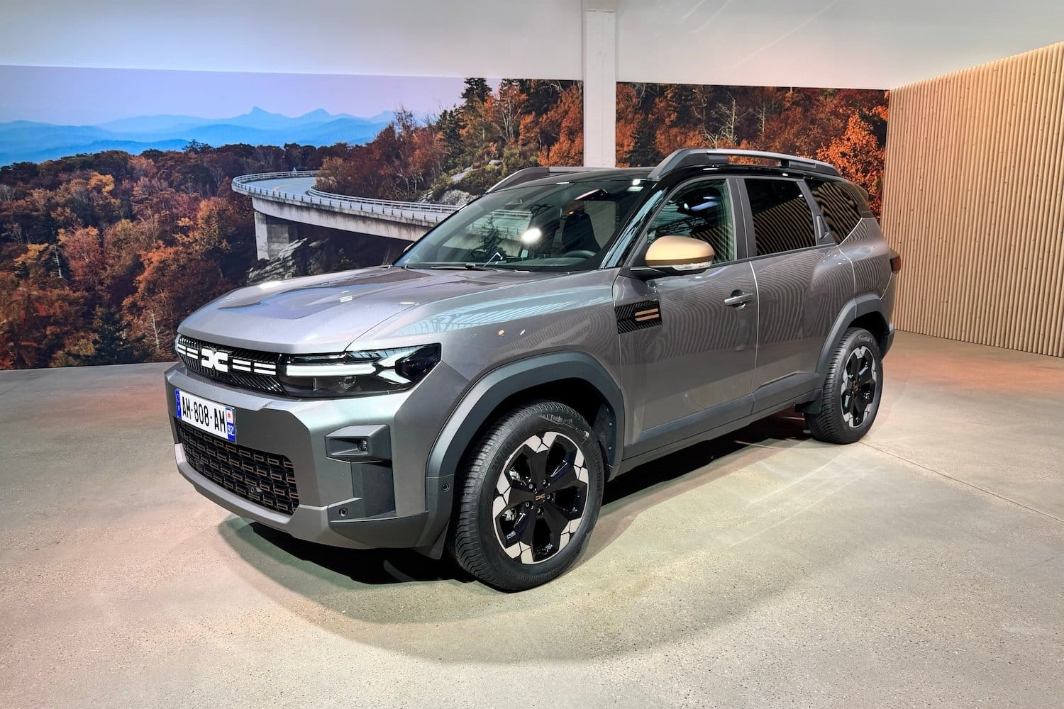 On est montés dans le Duster XXL à moins de 25 000 euros Dacia Bigster3