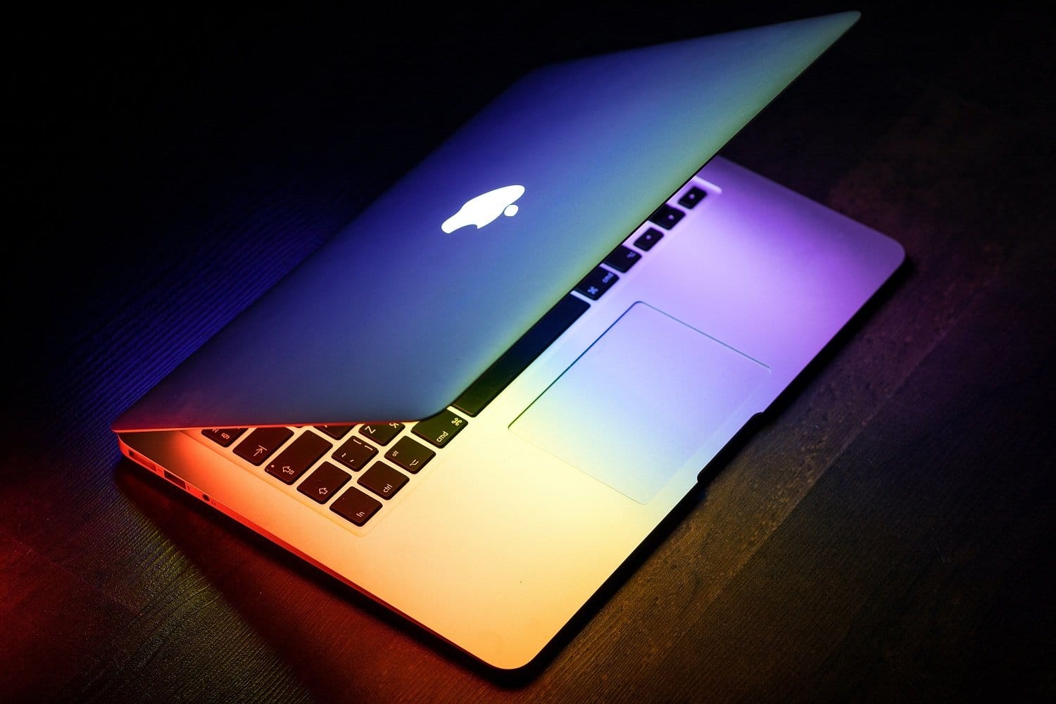 Comment rendre votre vieux Mac lent jusqu'à trois fois plus rapide ? 🚀 Macbook Apple