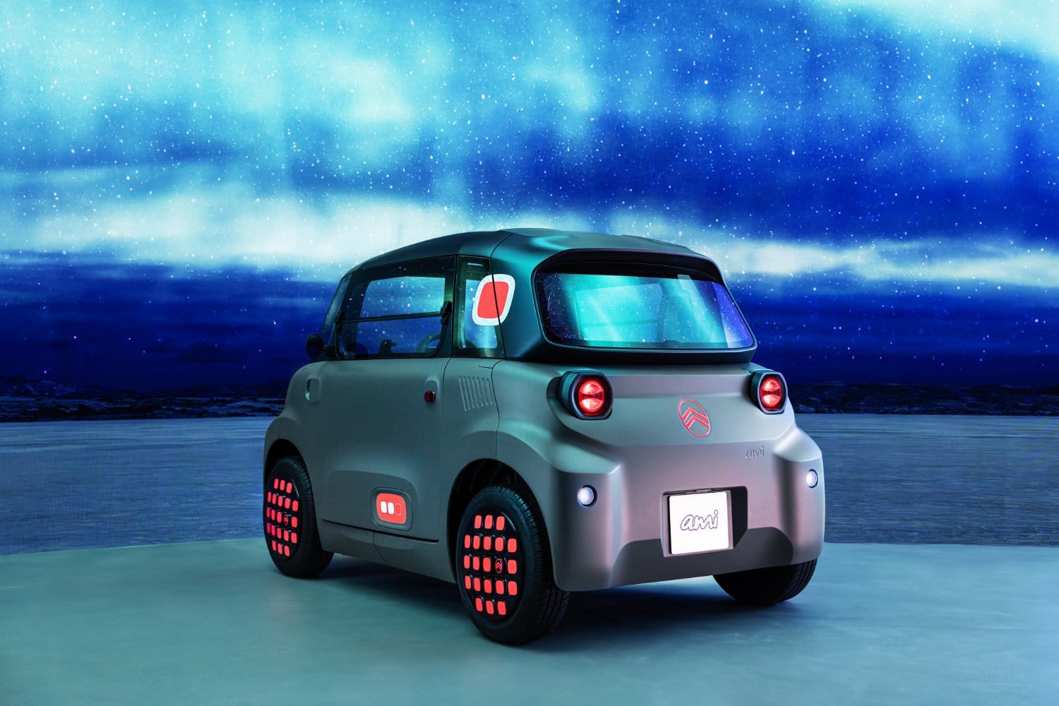 La voiture électrique des ados change de look citroen ami 2025 design